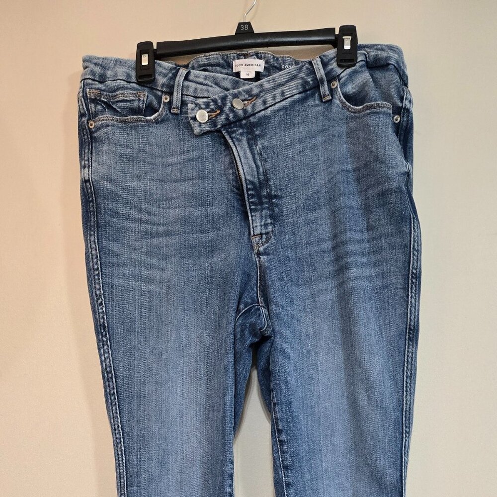 Good American 16 Good Curve Straight